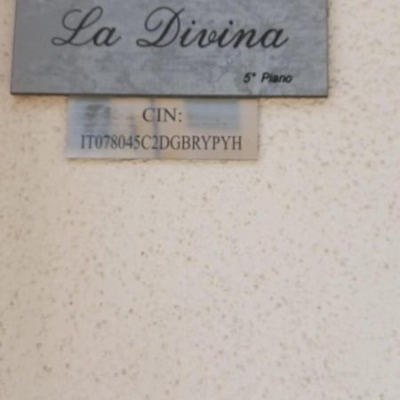 La Divina Apartment Cosenza Ngoại thất bức ảnh