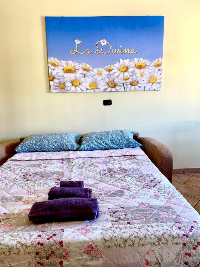 La Divina Apartment Cosenza Ngoại thất bức ảnh