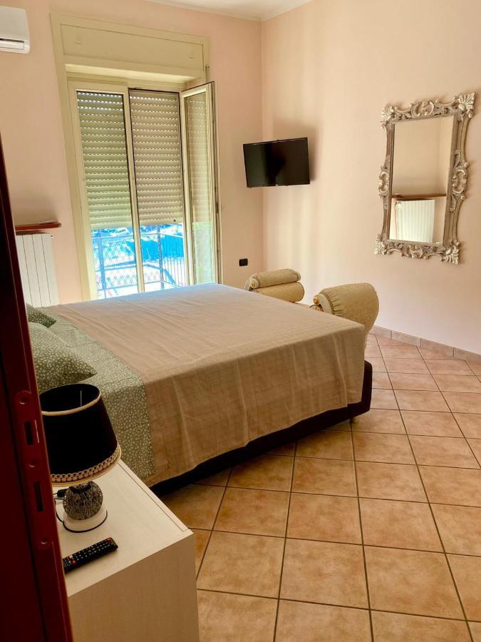La Divina Apartment Cosenza Ngoại thất bức ảnh